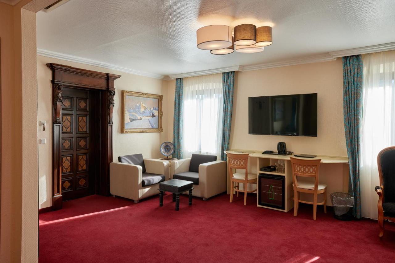 Atlas Posthotel Гарміш-Партенкірхен Екстер'єр фото